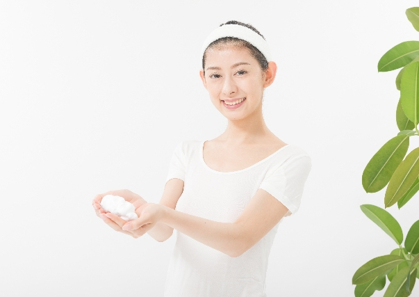 日頃のスキンケア～肌の美しさを維持するために～